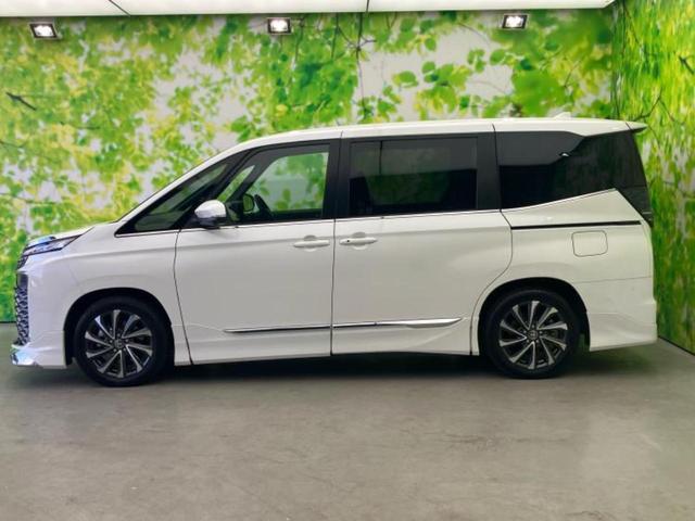 ヴォクシー ハイブリッドＳ－Ｚ　モデリスタエアロ／保証書／ディスプレイオーディオ＋ナビ１０．５インチ／フリップダウンモニター　純正　１３．２インチ／トヨタセーフティセンス／両側電動スライドドア／シートヒーター　衝突被害軽減システム（2枚目）