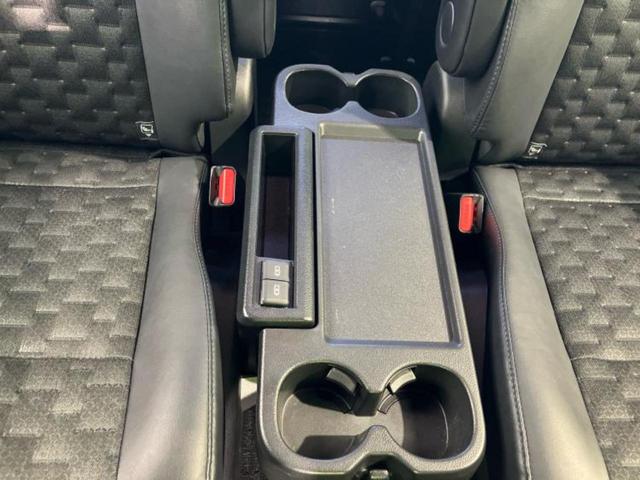 ヴォクシー ハイブリッドＳ－Ｚ　新品タイヤ／保証書／ディスプレイオーディオ＋ナビ１０．５インチ／トヨタセーフティセンス／両側電動スライドドア／シートヒーター／車線逸脱防止支援システム／シート　ハーフレザー　衝突被害軽減システム（42枚目）