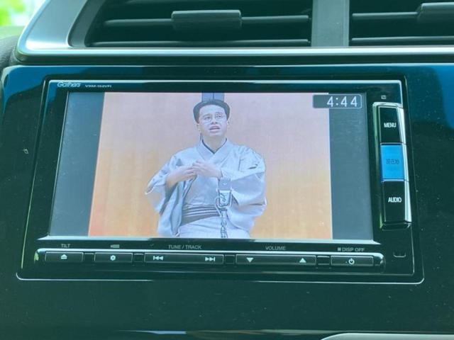 フィットハイブリッド ハイブリッド・Lパッケージ 純正 SDナビ/シティーブレーキアクティブシステム(ホンダ)/シート ハーフレザー/ヘッドランプ LED/Bluetooth接続/ETC/アイドリングストップ/クルーズコントロール バックカメラ(13枚目)