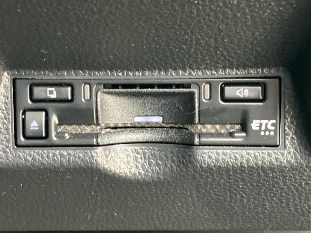 ヤリスクロス ハイブリッドZ 保証書/ディスプレイオーディオ+ナビ8インチ/トヨタセーフティセンス/シートヒーター/パノラミックビューモニター/車線逸脱防止支援システム/シート ハーフレザー/電動バックドア 衝突被害軽減システム(18枚目)