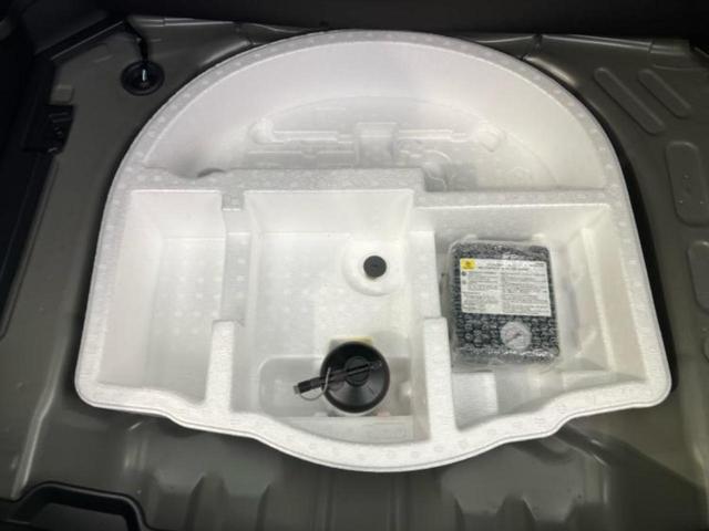 ヤリスクロス ハイブリッドZ 保証書/ディスプレイオーディオ+ナビ8インチ/トヨタセーフティセンス/シートヒーター/パノラミックビューモニター/車線逸脱防止支援システム/シート ハーフレザー/電動バックドア 衝突被害軽減システム(26枚目)