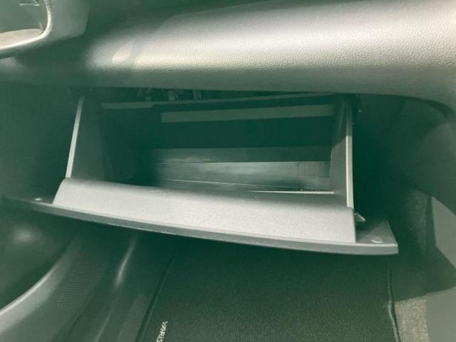 ヤリスクロス ハイブリッドZ 保証書/ディスプレイオーディオ+ナビ8インチ/トヨタセーフティセンス/シートヒーター/パノラミックビューモニター/車線逸脱防止支援システム/シート ハーフレザー/電動バックドア 衝突被害軽減システム(43枚目)