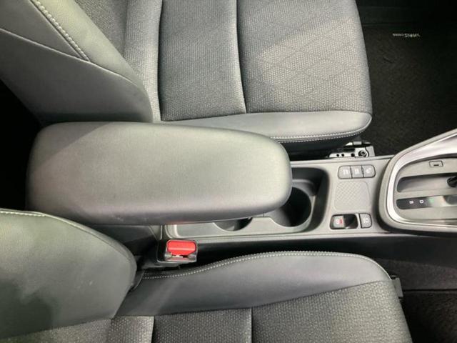 ヤリスクロス ハイブリッドZ 保証書/ディスプレイオーディオ+ナビ8インチ/トヨタセーフティセンス/シートヒーター/パノラミックビューモニター/車線逸脱防止支援システム/シート ハーフレザー/電動バックドア 衝突被害軽減システム(44枚目)