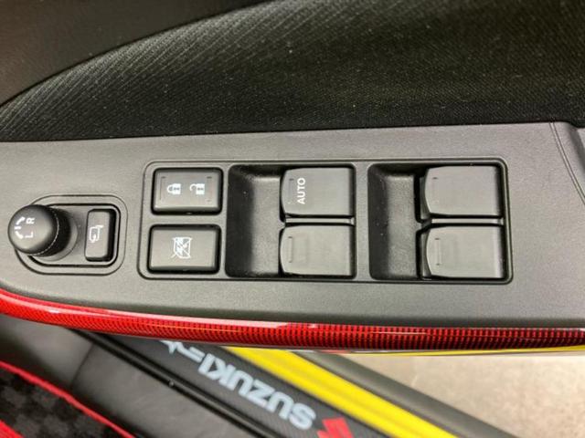 スイフトスポーツ スポーツ　新品タイヤ／社外　ＳＤナビ／シートヒーター　運転席／ヘッドランプ　ＬＥＤ／Ｂｌｕｅｔｏｏｔｈ接続／ＥＴＣ／ＥＢＤ付ＡＢＳ／横滑り防止装置／フルセグＴＶ／ＤＶＤ／ＭＴモード付き　ＬＥＤヘッドランプ（30枚目）