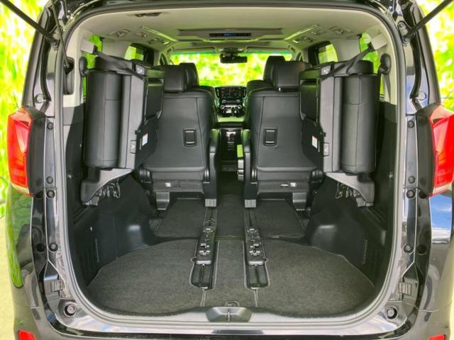 アルファード Ｓ　Ｃパッケージ　新品タイヤ／サンルーフ／社外　１１インチ　メモリーナビ／フリップダウンモニター　社外　１２．８インチ／トヨタセーフティセンス／両側電動スライドドア／エアーシート　前席／シート　合皮／電動バックドア（21枚目）