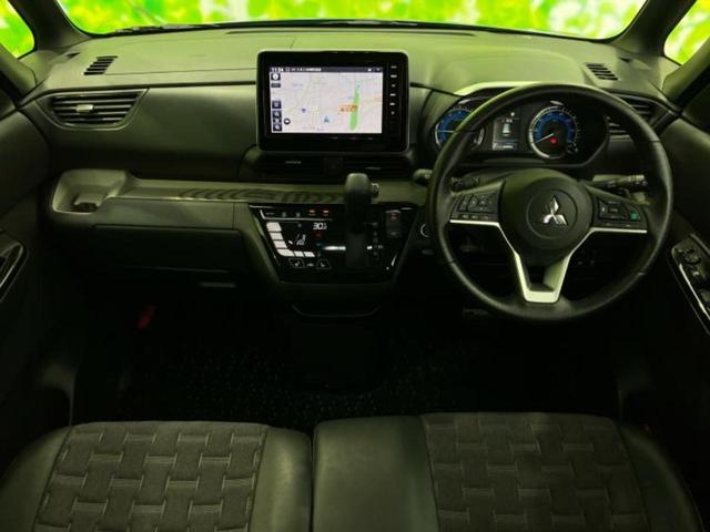 デリカミニ 4WD Tプレミアム 保証書/純正 8インチ SDナビ/デジタルインナーミラー/イーアシスト(ミツビシ)/両側電動スライドドア/シートヒーター 前席/全方位モニター/シート ハーフレザー/ドライブレコーダー 純正 4WD(4枚目)