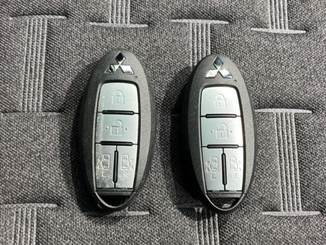 デリカミニ 4WD Tプレミアム 保証書/純正 8インチ SDナビ/デジタルインナーミラー/イーアシスト(ミツビシ)/両側電動スライドドア/シートヒーター 前席/全方位モニター/シート ハーフレザー/ドライブレコーダー 純正 4WD(42枚目)