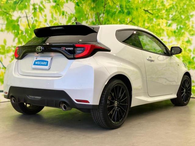 ＧＲヤリス ＲＳ　新品タイヤ／ディスプレイオーディオ＋ナビ８インチ／トヨタセーフティセンス／シートヒーター　前席／ドライブレコーダー　前後／ヘッドランプ　ＬＥＤ／Ｂｌｕｅｔｏｏｔｈ接続／ＥＴＣ　衝突被害軽減システム（3枚目）