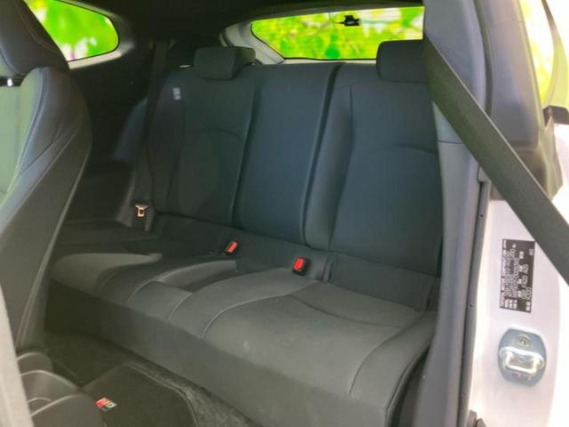 ＧＲヤリス ＲＳ　新品タイヤ／ディスプレイオーディオ＋ナビ８インチ／トヨタセーフティセンス／シートヒーター　前席／ドライブレコーダー　前後／ヘッドランプ　ＬＥＤ／Ｂｌｕｅｔｏｏｔｈ接続／ＥＴＣ　衝突被害軽減システム（8枚目）
