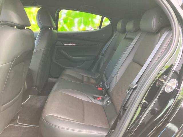 ＭＡＺＤＡ３ファストバック ２０Ｓプロアクティブツーリングセレクション　保証書／純正　ＳＤナビ／アイアクティブセンス（マツダ）／シートヒーター／３６０°ビューモニター／車線逸脱防止支援システム／シート　合皮／ドライブレコーダー　前後／ヘッドランプ　ＬＥＤ　バックカメラ（8枚目）