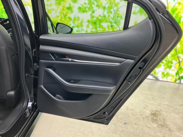 ＭＡＺＤＡ３ファストバック ２０Ｓプロアクティブツーリングセレクション　保証書／純正　ＳＤナビ／アイアクティブセンス（マツダ）／シートヒーター／３６０°ビューモニター／車線逸脱防止支援システム／シート　合皮／ドライブレコーダー　前後／ヘッドランプ　ＬＥＤ　バックカメラ（23枚目）