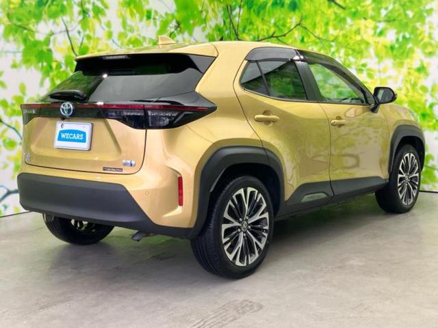 ヤリスクロス ハイブリッドＺ　新品タイヤ／保証書／ディスプレイオーディオ＋ナビ８インチ／トヨタセーフティセンス／シートヒーター／車線逸脱防止支援システム／シート　ハーフレザー／電動バックドア／ドライブレコーダー　社外　バックカメラ（3枚目）