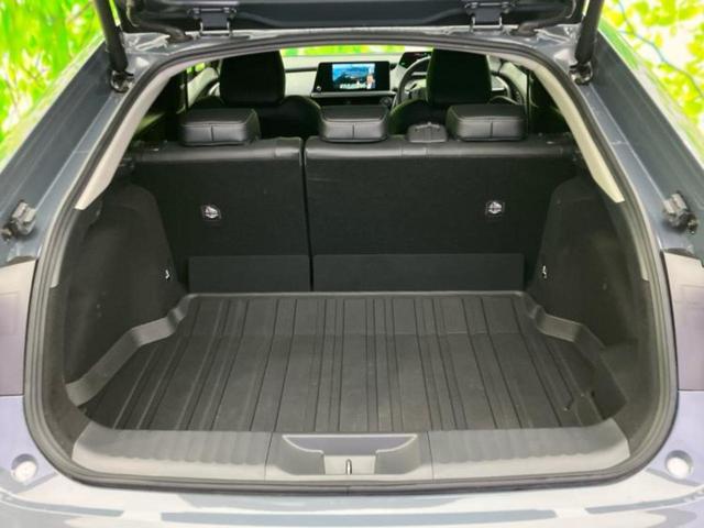 プリウス Z 保証書/ディスプレイオーディオ+ナビ12.3インチ/デジタルインナーミラー/トヨタセーフティセンス/シートヒーター 前席/パノラミックビューモニター/車線逸脱防止支援システム 衝突被害軽減システム(19枚目)