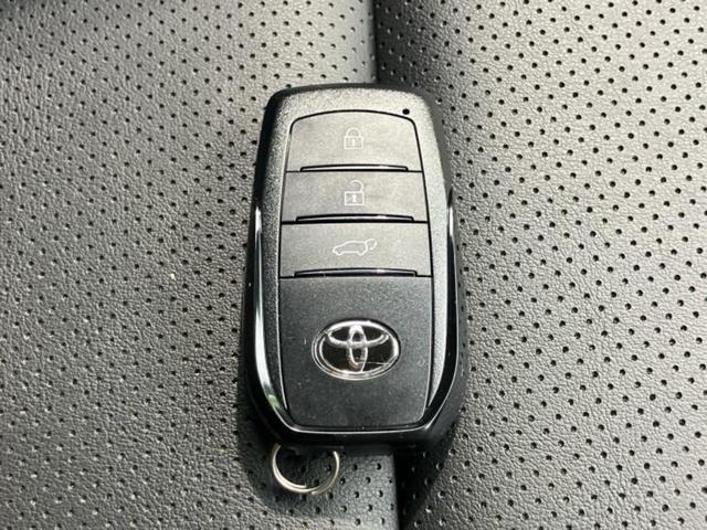 プリウス Z 保証書/ディスプレイオーディオ+ナビ12.3インチ/デジタルインナーミラー/トヨタセーフティセンス/シートヒーター 前席/パノラミックビューモニター/車線逸脱防止支援システム 衝突被害軽減システム(42枚目)