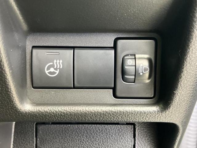 スペーシアカスタム ハイブリッドＸＳ　保証書／セーフティサポート（スズキ）／両側電動スライドドア／シートヒーター／車線逸脱防止支援システム／登録済未使用車／ヘッドランプ　ＬＥＤ／ＥＢＤ付ＡＢＳ／横滑り防止装置／アイドリングストップ　禁煙車（17枚目）