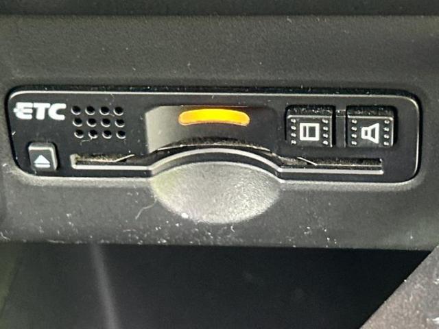 N-BOXカスタム 4WDターボSSパッケージ 新品タイヤ/保証書/純正 SDナビ/衝突安全装置/両側電動スライドドア/シートヒーター 前席/シート ハーフレザー/ドライブレコーダー 前後/ヘッドランプ HID/Bluetooth接続/ETC(26枚目)