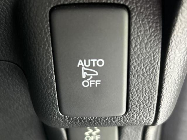 N-BOXカスタム 4WDターボSSパッケージ 新品タイヤ/保証書/純正 SDナビ/衝突安全装置/両側電動スライドドア/シートヒーター 前席/シート ハーフレザー/ドライブレコーダー 前後/ヘッドランプ HID/Bluetooth接続/ETC(30枚目)