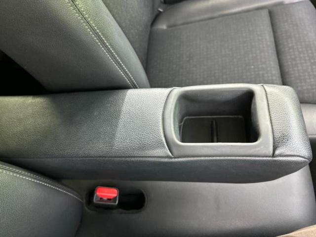 N-BOXカスタム 4WDターボSSパッケージ 新品タイヤ/保証書/純正 SDナビ/衝突安全装置/両側電動スライドドア/シートヒーター 前席/シート ハーフレザー/ドライブレコーダー 前後/ヘッドランプ HID/Bluetooth接続/ETC(33枚目)