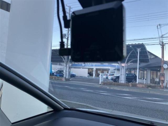 フィット クロスター　新品タイヤ／保証書／純正　８インチ　ＳＤナビ／ホンダセンシング／車線逸脱防止支援システム／ドライブレコーダー　前後／ヘッドランプ　ＬＥＤ／Ｂｌｕｅｔｏｏｔｈ接続／ＥＴＣ／ＥＢＤ付ＡＢＳ　バックカメラ（16枚目）