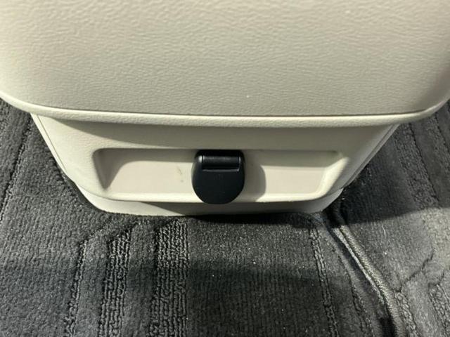 セレナ XV 新品タイヤ/純正 9インチ SDナビ/エマージェンシーブレーキ/両側電動スライドドア/アラウンドビューモニター/車線逸脱防止支援システム/Bluetooth接続/ETC/EBD付ABS/横滑り防止装置(36枚目)