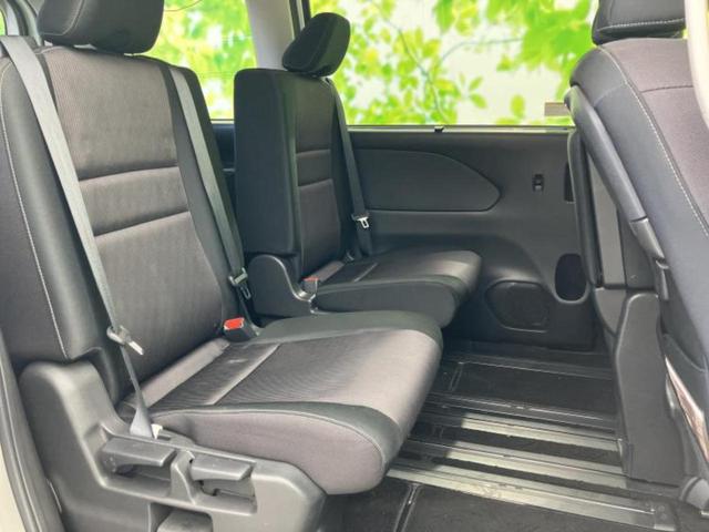 セレナ ハイウェイスターＶセレクション２　新品タイヤ／保証書／純正　ＳＤナビ／インテリジェントルームミラー／エマージェンシーブレーキ／両側電動スライドドア／全方位モニター／車線逸脱防止支援システム／プロパイロット　衝突被害軽減システム　ＥＴＣ（6枚目）