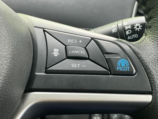 セレナ ハイウェイスターＶセレクション２　新品タイヤ／保証書／純正　ＳＤナビ／インテリジェントルームミラー／エマージェンシーブレーキ／両側電動スライドドア／全方位モニター／車線逸脱防止支援システム／プロパイロット　衝突被害軽減システム　ＥＴＣ（30枚目）