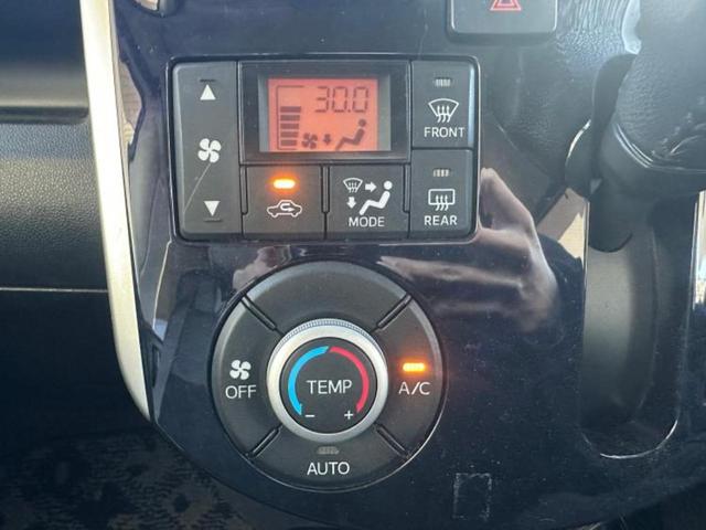 タント カスタムRSトップエディションSA2 新品タイヤ/純正 8インチ SDナビ/フリップダウンモニター/衝突安全装置/両側電動スライドドア/シート ハーフレザー/オートステップ/ヘッドランプ LED/Bluetooth接続/HDMI接続(12枚目)