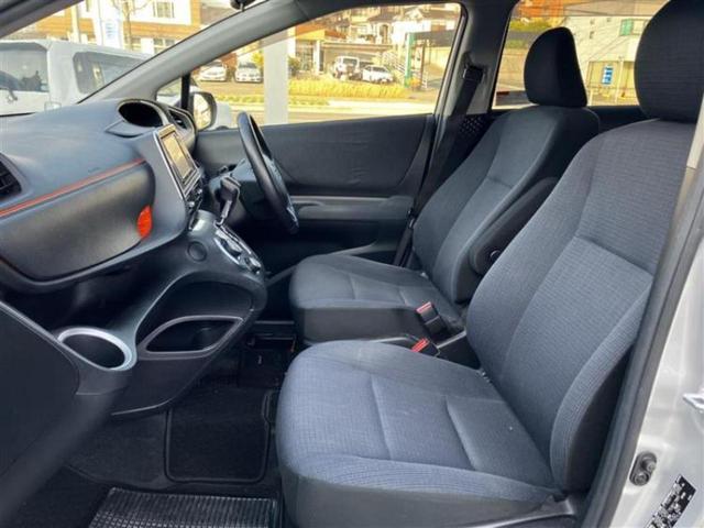 シエンタ G 社外 SDナビ/両側電動スライドドア/Bluetooth接続/ETC/EBD付ABS/横滑り防止装置/アイドリングストップ/バックモニター/フルセグTV/DVD/エアバッグ 運転席/エアバッグ 助手席(6枚目)