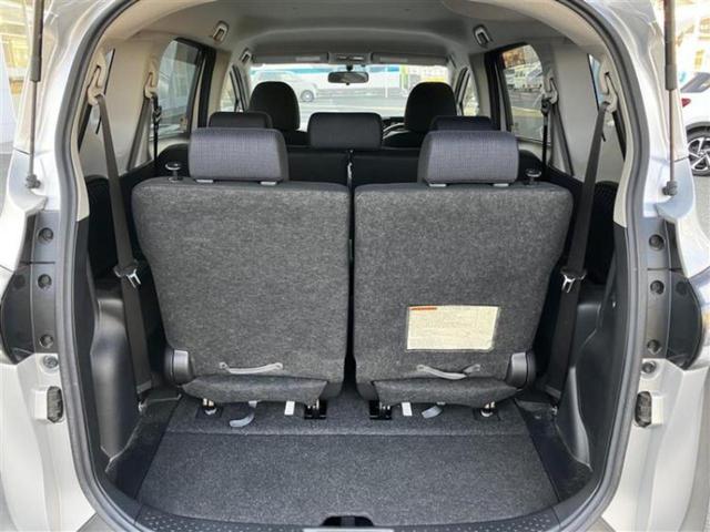 シエンタ G 社外 SDナビ/両側電動スライドドア/Bluetooth接続/ETC/EBD付ABS/横滑り防止装置/アイドリングストップ/バックモニター/フルセグTV/DVD/エアバッグ 運転席/エアバッグ 助手席(8枚目)