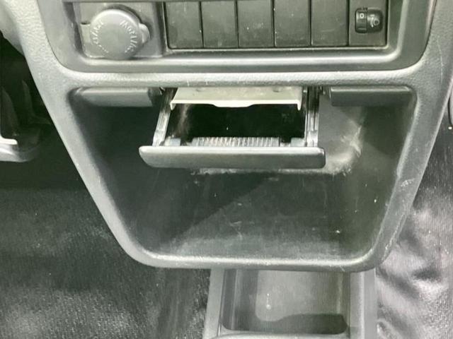 キャリイトラック KC 新品タイヤ/EBD付ABS/エアバッグ 運転席/エアバッグ 助手席/パワーステアリング/マニュアルエアコン/取扱説明書/ユーザー買取車/UVカットガラス/最大積載量350kg/アクセサリーソケット(26枚目)
