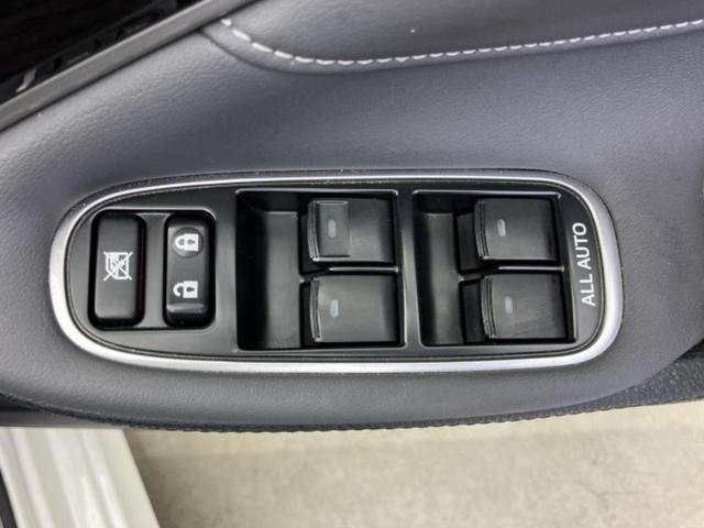 クラウンハイブリッド ハイブリッドアスリートS Jフロンティアリミテッド 新品タイヤ/純正 SDナビ/衝突安全装置/車線逸脱防止支援システム/シート ハーフレザー/ドライブレコーダー 社外/ヘッドランプ LED/Bluetooth接続/ETC/EBD付ABS バックカメラ(30枚目)