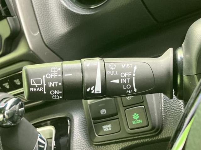 Ｎ－ＢＯＸカスタム Ｌ・ターボスタイルプラスブラック　保証書／純正　１０インチ　ＳＤナビ／ホンダセンシング／両側電動スライドドア／シートヒーター　前席／車線逸脱防止支援システム／シート　ハーフレザー／ヘッドランプ　ＬＥＤ／Ｂｌｕｅｔｏｏｔｈ接続　ＥＴＣ（17枚目）