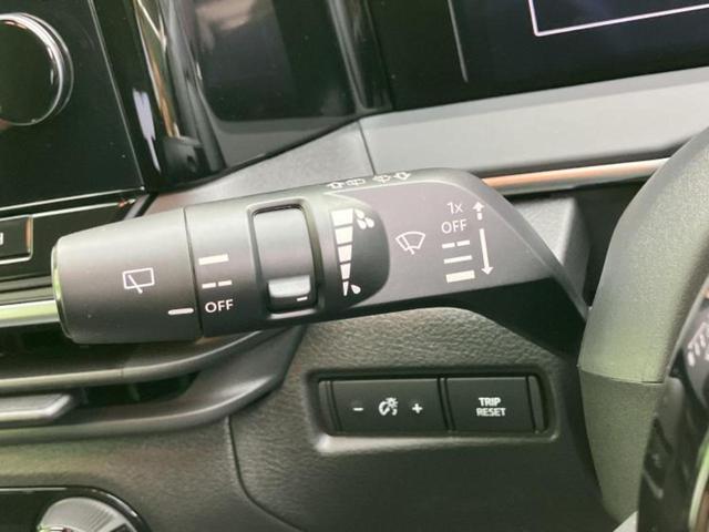 ノート Ｘ　保証書／純正　９インチ　メモリーナビ／インテリジェントルームミラー／エマージェンシーブレーキ／アラウンドビューモニター／車線逸脱防止支援システム／プロパイロット／ヘッドランプ　ＬＥＤ　全周囲カメラ（17枚目）