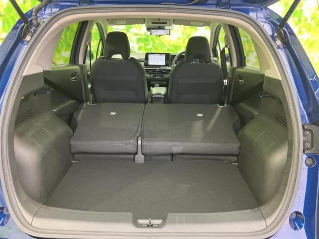 ノート Ｘ　保証書／純正　９インチ　メモリーナビ／インテリジェントルームミラー／エマージェンシーブレーキ／アラウンドビューモニター／車線逸脱防止支援システム／プロパイロット／ヘッドランプ　ＬＥＤ　全周囲カメラ（20枚目）