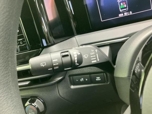 ノート Ｘ　保証書／純正　９インチ　メモリーナビ／エマージェンシーブレーキ／車線逸脱防止支援システム／ヘッドランプ　ＬＥＤ／Ｂｌｕｅｔｏｏｔｈ接続／ＥＢＤ付ＡＢＳ／横滑り防止装置／アイドリングストップ（16枚目）