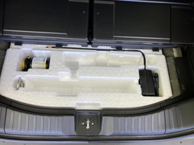 N-BOXカスタム ターボブラックスタイル 保証書/純正 8インチ ナビ/ホンダセンシング/両側電動スライドドア/シートヒーター 前席/車線逸脱防止支援システム/シート ハーフレザー/登録済未使用車/ヘッドランプ LED 衝突被害軽減システム(25枚目)