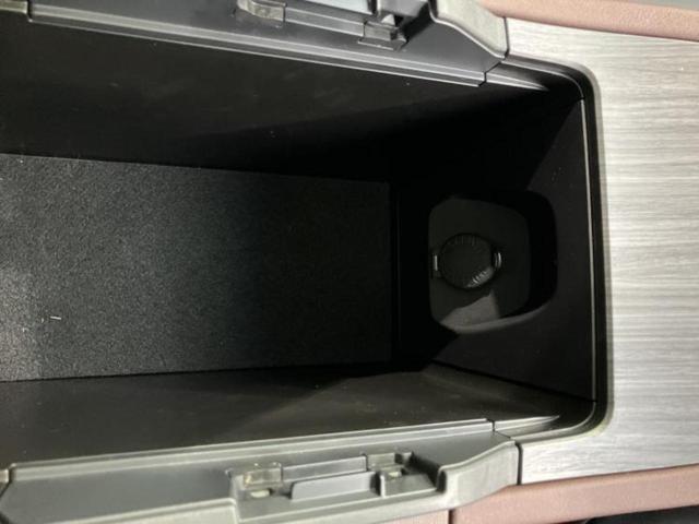 ハリアー Ｚレザーパッケージ　サンルーフ／ＪＢＬ／保証書／純正　ＳＤナビ／デジタルインナーミラー／衝突安全装置／シートヒーター／パノラミックビューモニター／車線逸脱防止支援システム／シート　フルレザー／電動バックドア　革シート（44枚目）