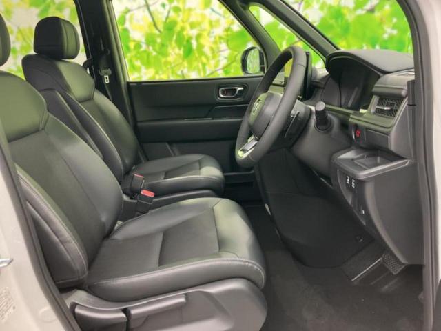 ステップワゴン ｅＨＥＶスパーダ　保証書／純正　１１インチ　ナビ／フリップダウンモニター　純正　１５．６インチ／ホンダセンシング／両側電動スライドドア／シートヒーター　前席／車線逸脱防止支援システム／電動バックドア／登録済未使用車（5枚目）