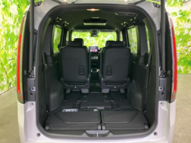 ステップワゴン ｅＨＥＶスパーダ　保証書／純正　１１インチ　ナビ／フリップダウンモニター　純正　１５．６インチ／ホンダセンシング／両側電動スライドドア／シートヒーター　前席／車線逸脱防止支援システム／電動バックドア／登録済未使用車（21枚目）