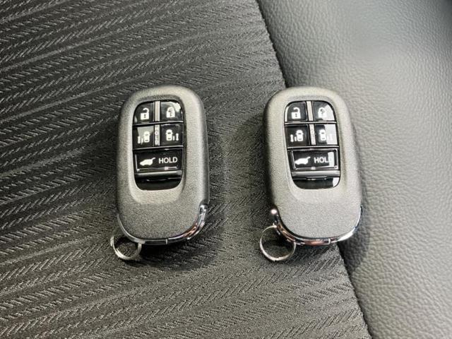 ステップワゴン ｅＨＥＶスパーダ　保証書／純正　１１インチ　ナビ／フリップダウンモニター　純正　１５．６インチ／ホンダセンシング／両側電動スライドドア／シートヒーター　前席／車線逸脱防止支援システム／電動バックドア／登録済未使用車（34枚目）