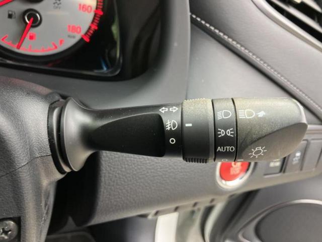 ハリアー エレガンスGs 新品タイヤ/サンルーフ/社外 SDナビ/シート ハーフレザー/ヘッドランプ LED/ETC/EBD付ABS/横滑り防止装置/アイドリングストップ/バックモニター/フルセグTV/エアバッグ 運転席(16枚目)