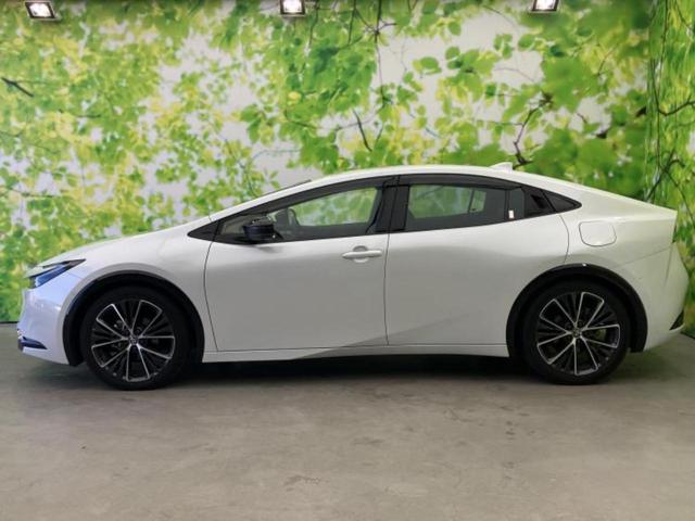 プリウス Z 保証書/ディスプレイオーディオ+ナビ/デジタルインナーミラー/トヨタセーフティセンス/シートヒーター 前席/全方位モニター/車線逸脱防止支援システム/シート 合皮 衝突被害軽減システム 全周囲カメラ(2枚目)