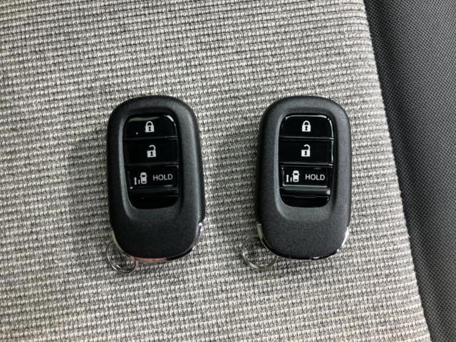 Ｎ－ＢＯＸ ヒョウジュン　保証書／ホンダセンシング／電動スライドドア／シートヒーター　前席／車線逸脱防止支援システム／ヘッドランプ　ＬＥＤ／ＥＢＤ付ＡＢＳ／横滑り防止装置／アイドリングストップ／禁煙車／エアバッグ　サイド（24枚目）