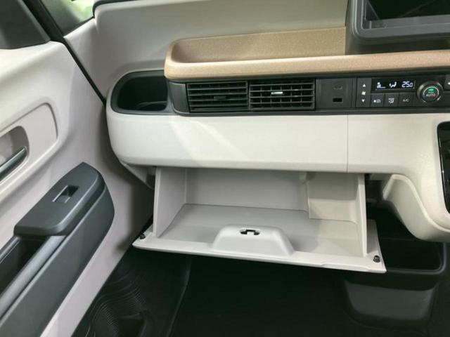 Ｎ－ＢＯＸ ヒョウジュン　保証書／ホンダセンシング／電動スライドドア／シートヒーター　前席／車線逸脱防止支援システム／ヘッドランプ　ＬＥＤ／ＥＢＤ付ＡＢＳ／横滑り防止装置／アイドリングストップ／禁煙車／エアバッグ　サイド（29枚目）