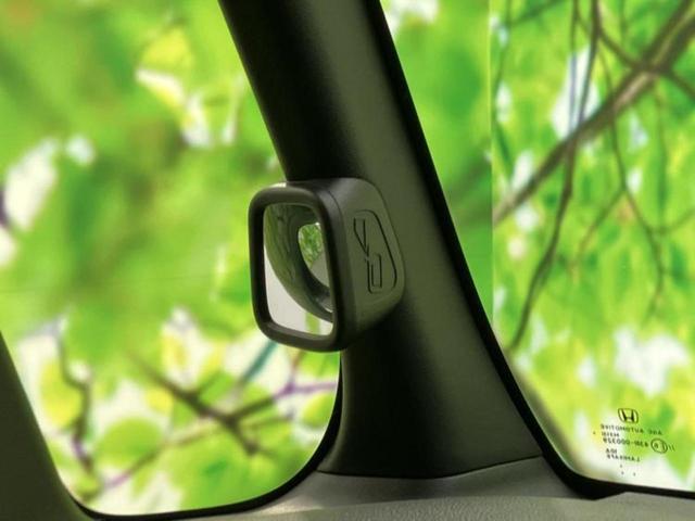 Ｎ－ＢＯＸ ヒョウジュン　保証書／ホンダセンシング／電動スライドドア／シートヒーター　前席／車線逸脱防止支援システム／ヘッドランプ　ＬＥＤ／ＥＢＤ付ＡＢＳ／横滑り防止装置／アイドリングストップ／禁煙車／エアバッグ　サイド（34枚目）