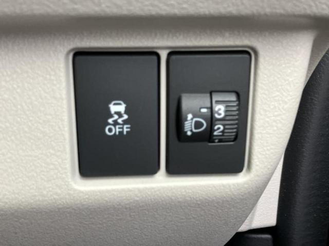 N-BOX ヒョウジュン 保証書/ホンダセンシング/電動スライドドア/車線逸脱防止支援システム/ヘッドランプ LED/EBD付ABS/横滑り防止装置/アイドリングストップ/バックモニター/禁煙車/パワーウインドウ バックカメラ(17枚目)