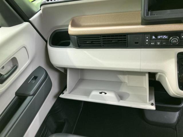N-BOX ヒョウジュン 保証書/ホンダセンシング/電動スライドドア/車線逸脱防止支援システム/ヘッドランプ LED/EBD付ABS/横滑り防止装置/アイドリングストップ/バックモニター/禁煙車/パワーウインドウ バックカメラ(33枚目)