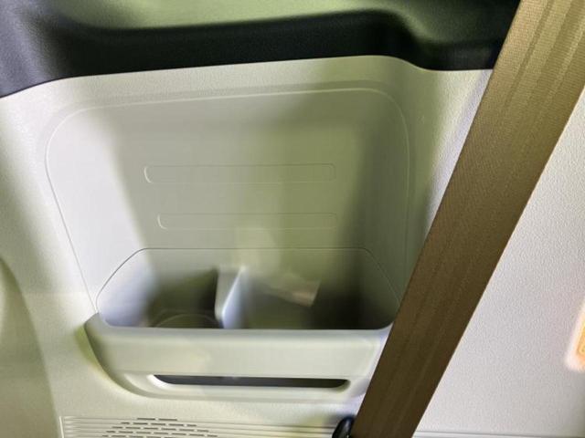 N-BOX ヒョウジュン 新品タイヤ/保証書/ホンダセンシング/電動スライドドア/車線逸脱防止支援システム/ヘッドランプ LED/アイドリングストップ/禁煙車/エンジンスタートボタン/Hondaスマートキー/オートエアコン(22枚目)