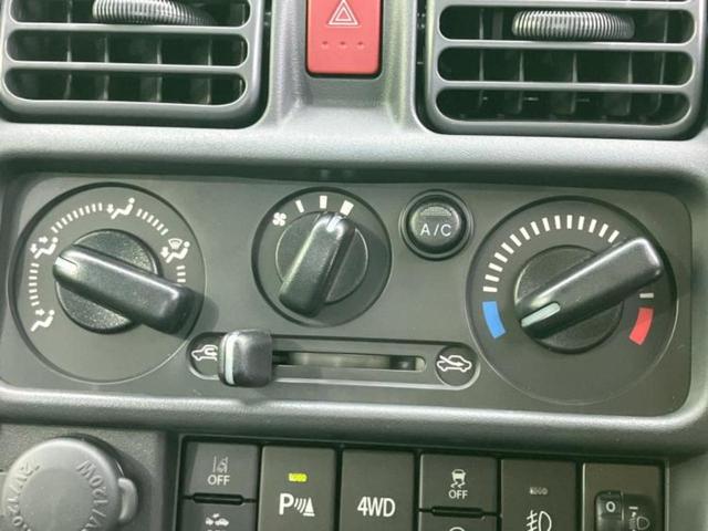 スーパーキャリイ ４ＷＤ　Ｘ　保証書／セーフティサポート（スズキ）／登録済未使用車／ヘッドランプ　ＬＥＤ／ＥＢＤ付ＡＢＳ／禁煙車／パワーウインドウ／キーレスエントリー／パワーステアリング／オートライト／マニュアルエアコン　４ＷＤ（15枚目）