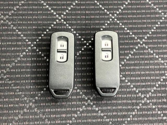 Ｎ－ＯＮＥ プレミアム・Ｌパッケージ　新品タイヤ／保証書／社外　ＳＤナビ／ヘッドランプ　ＨＩＤ／Ｂｌｕｅｔｏｏｔｈ接続／ＥＢＤ付ＡＢＳ／横滑り防止装置／アイドリングストップ／フルセグＴＶ／ＤＶＤ／アルミホイール　純正　１４インチ（27枚目）